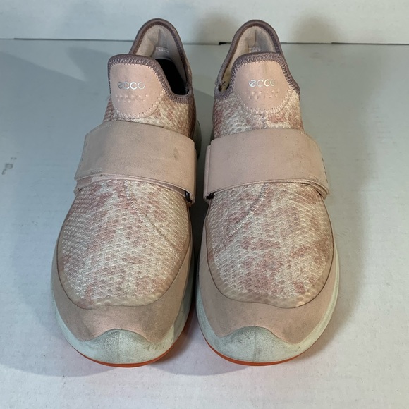 Ecco Biom Amrap Strap Fashion Sneaker Rose Dust - Picture 3 of 10